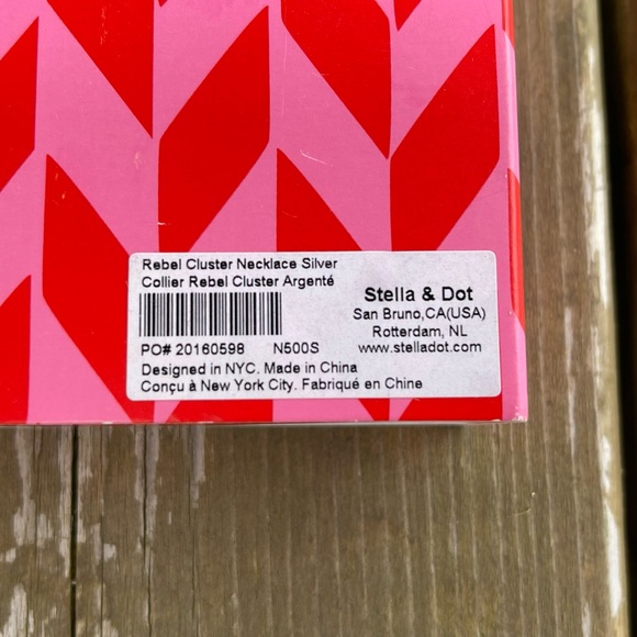 STELLA & DOT Rebel Cluster Necklace Silver in Original Box Single Chain - Picture 8 of 15